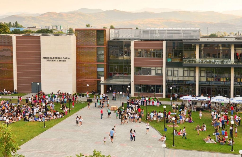 AUBG Announces 2020 Teaching, Research Awards featured image