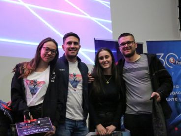 win3