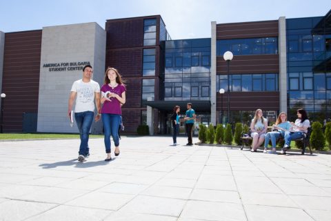 Loans for Non-EU Students Academic