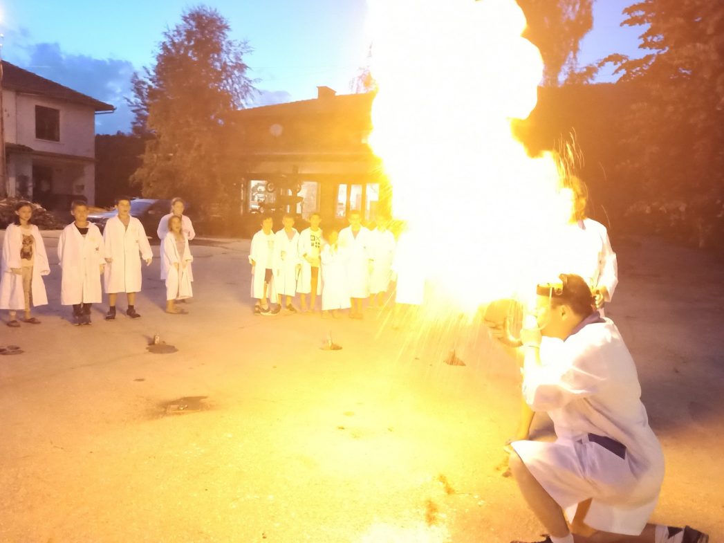 uni4kids chemistry