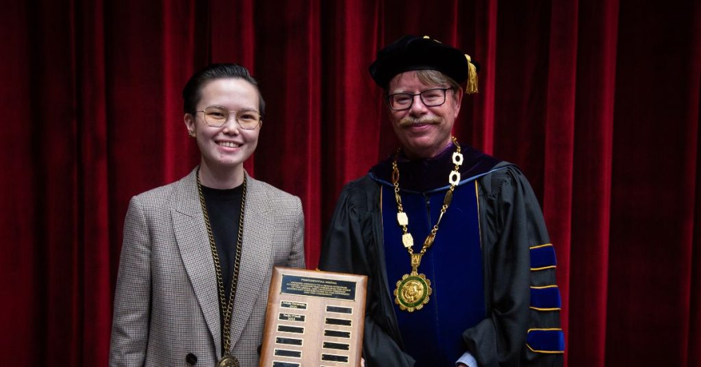 Yenlik O’Neill from Kazakhstan Awarded AUBG’s Presidential Medal 2022 featured image