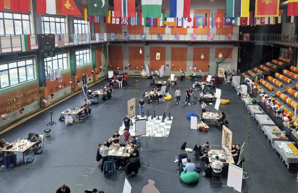 startup sports hall