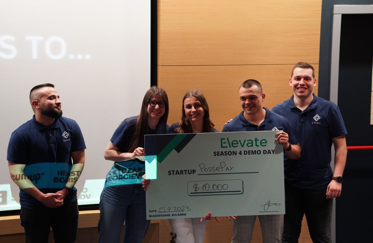 The Recursive about the Elevate AUBG Demo Day