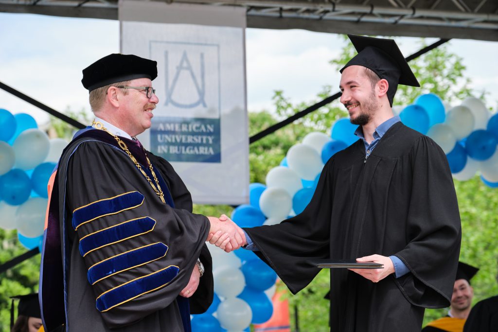 Dimitar Donev (’23) and Second-hand Clothing: Senior Projects Stories featured image