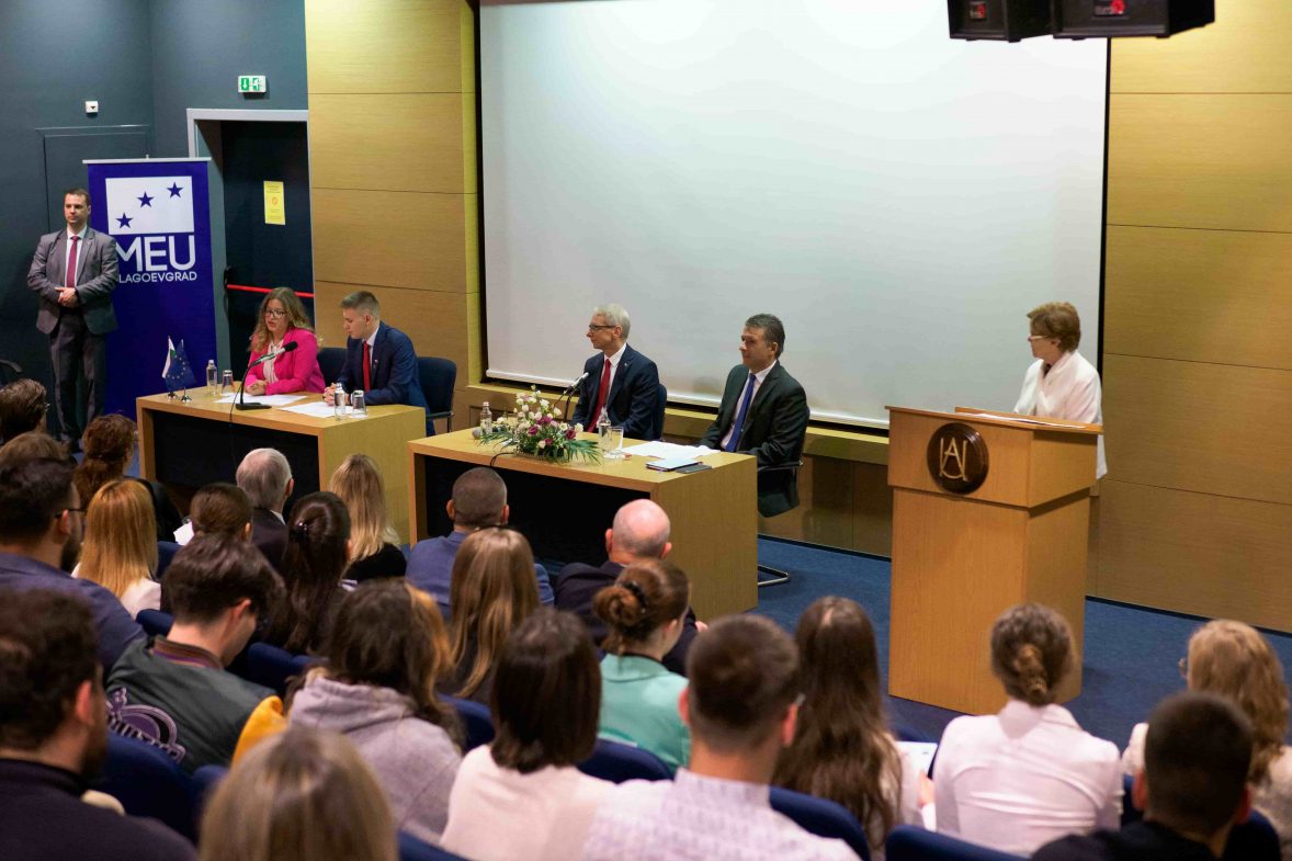 Prime Minister of Bulgaria Nikolai Denkov visits AUBG