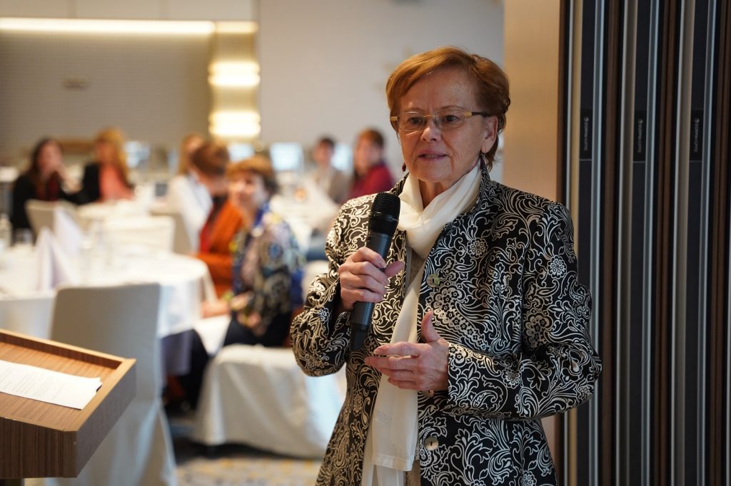 Thanksgiving Day Brings AUBG Students and Scholarship Donors Together featured image