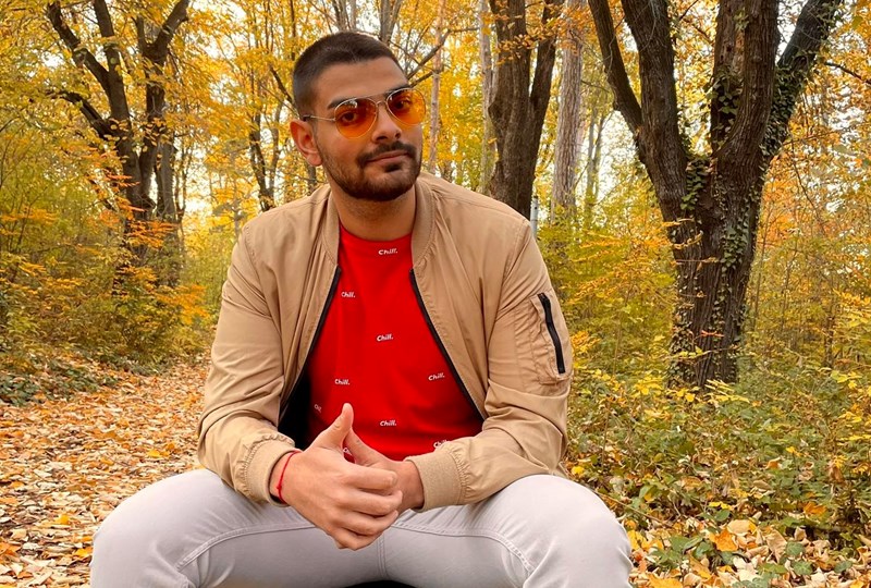 Transfer Student Tony Mladenov: ‘If you don’t like something, you should change it’ featured image