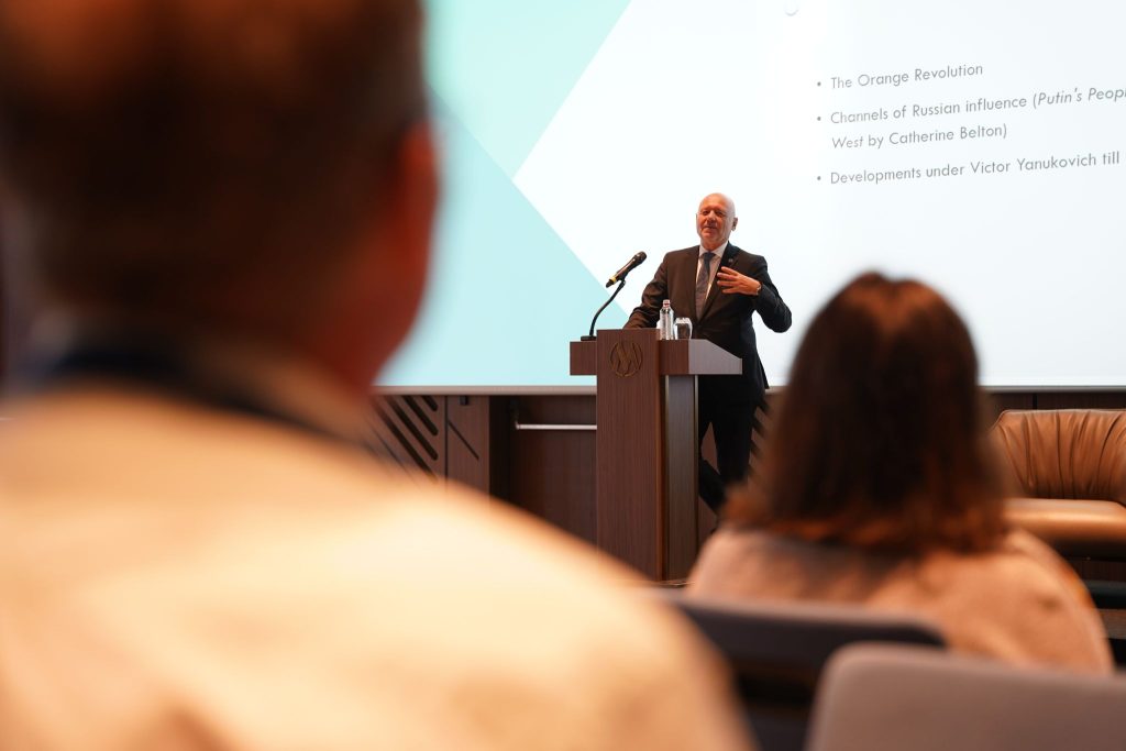 The State of Emergency: Democracy and Digital Transformation in Times of War, Prof. Todor Tagarev
