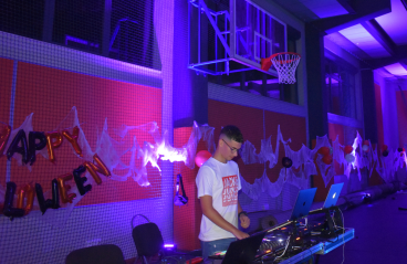 AUBG Halloween StartUP Griffins DJ