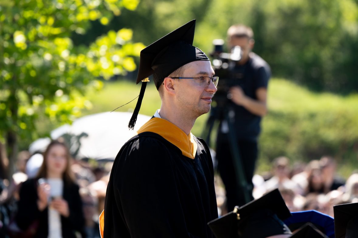 AUBG 2025 Outstanding Executive MBA student Alexey Yakushkin