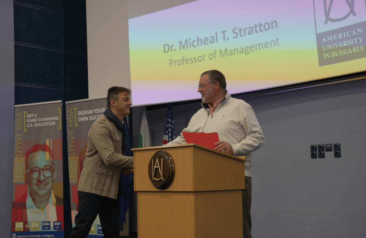 AUBG Professor Micheal Stratton Giving an Executive MBA Lecture on Power Dynamics at the Workplace